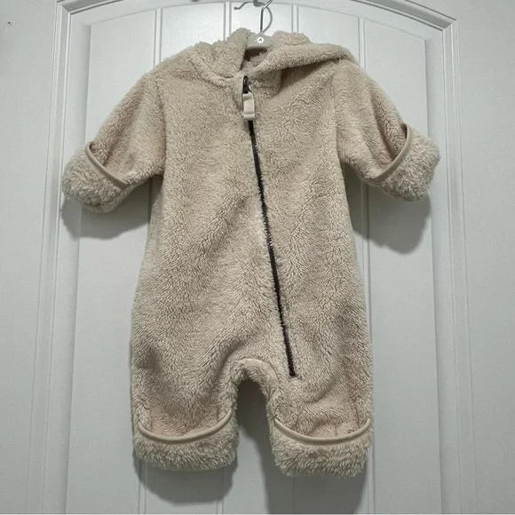 Hanna Andersson Baby Fuzzy Cream Snow Suit Size 50cm/0-3 Months - Picture 2 of 5